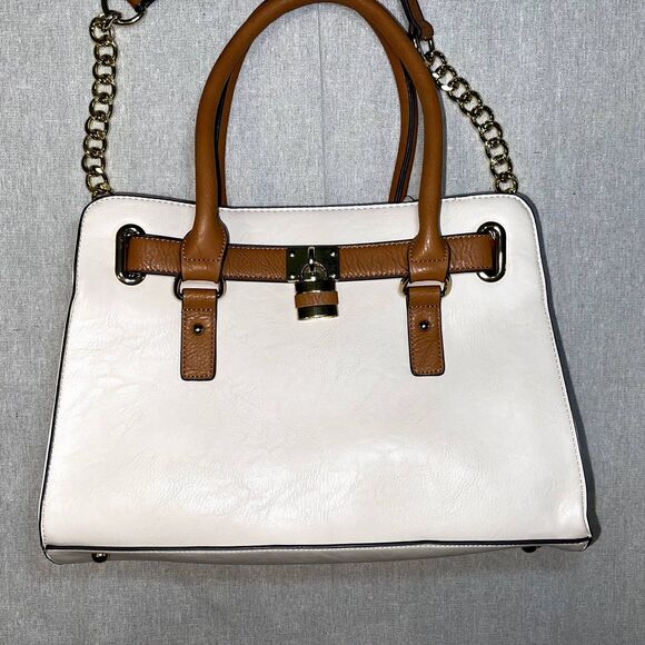 Charming Charlie | Cream Convertible Shoulder Bag - Picture 2 of 14